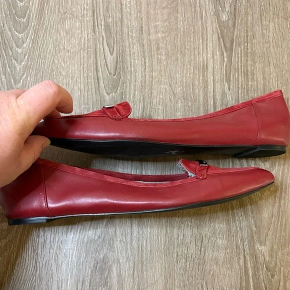 CALVIN KLEIN Red Belicia Loafers Flats Sz 9 Shoes Preppy Classic Ruby Slippers​​ - Picture 9 of 10